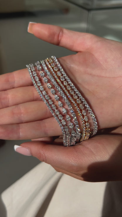 Petite Round Luxe Line